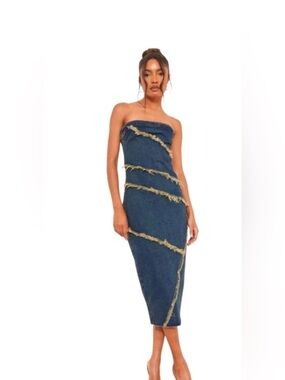 PrettyLittleThing Women's Tall  Mid Wash Bandeau Denim Midi Dress-SZ 4
